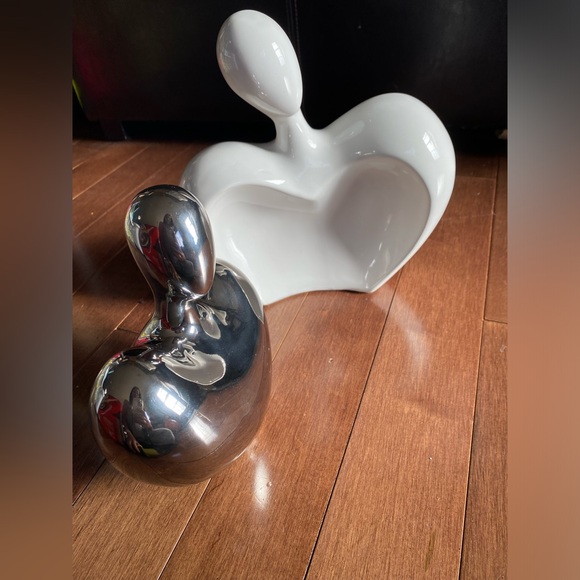 Hugging Couple Ceramic Sculpture,Silver Home Decor,Passionate Love Statue - Picture 5 of 8